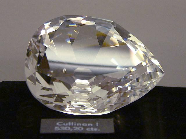Viên kim cương Cullinan đang giữ mức giá kỷ lục lên tới 400 triệu USD.
